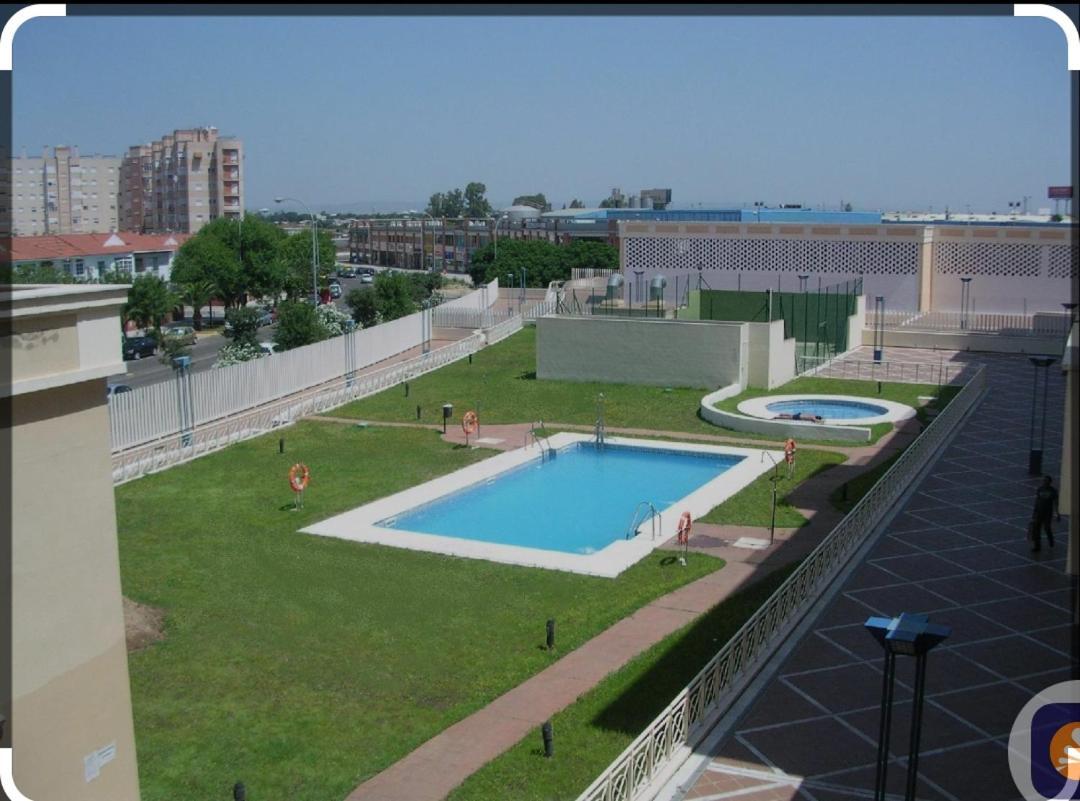 Apartamento De Lux Sevilla Este Zewnętrze zdjęcie